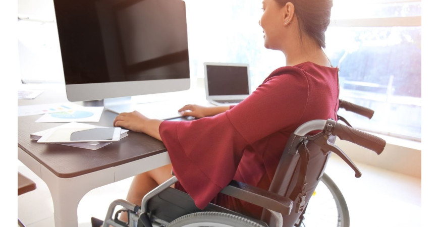 Managing Incontinence as a Working Adult: Comfort, Confidence & Discretion